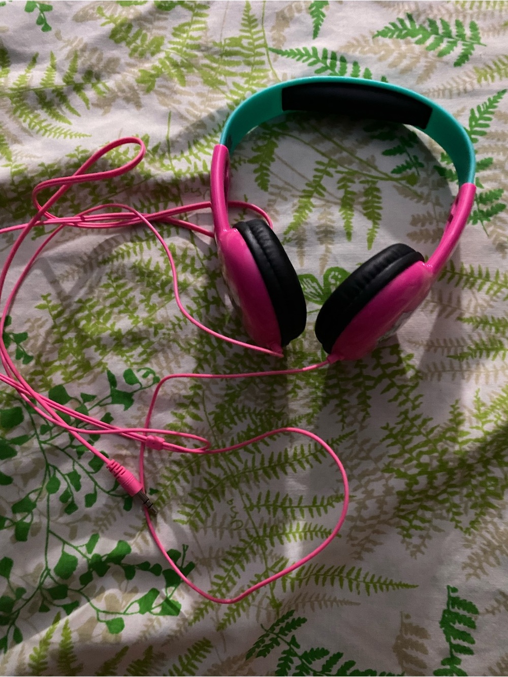 L.O.L. Surprise! Pink and Teal Wired On-Ear Headphones with Black Cushions